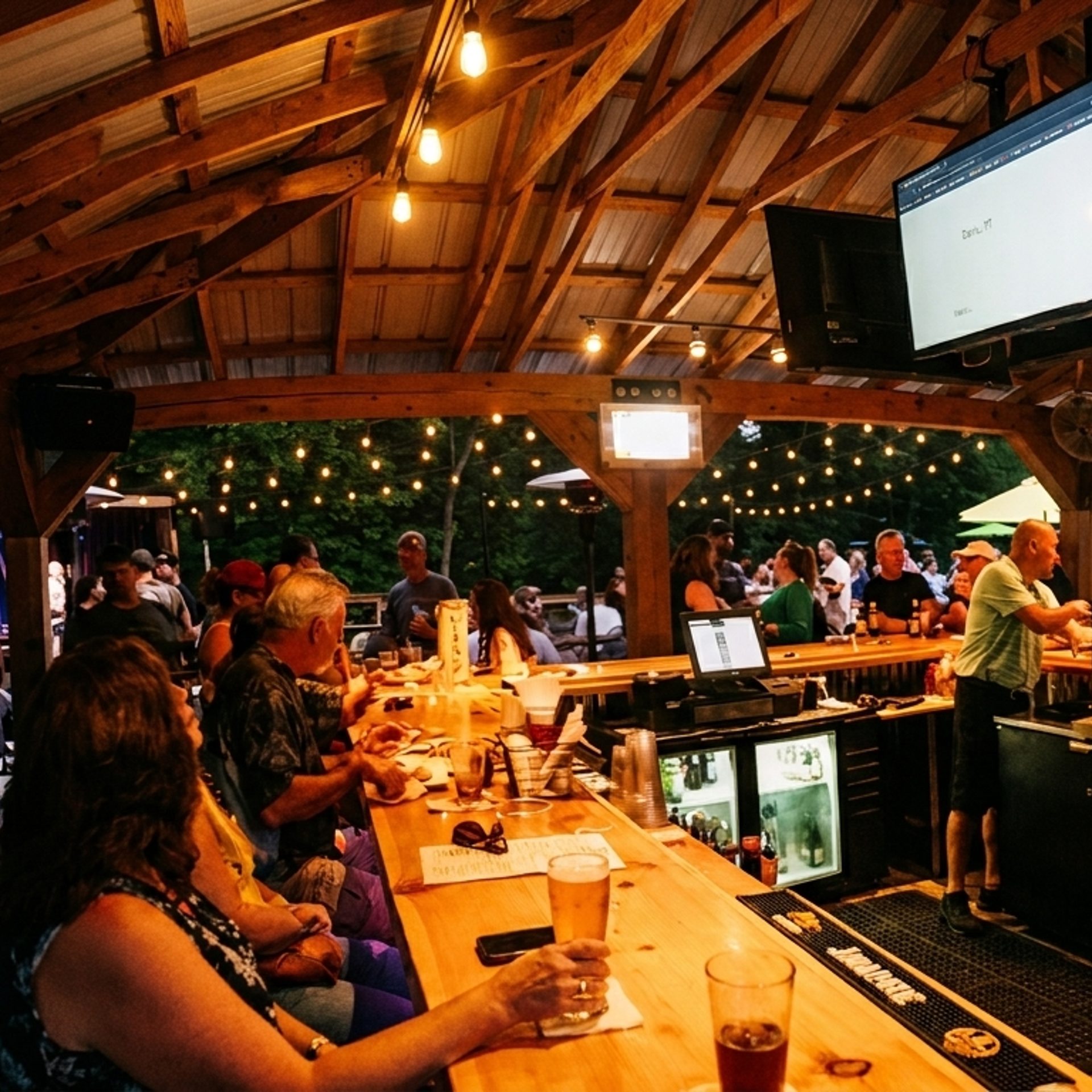 Good Food, Great Drinks, All of De Pere